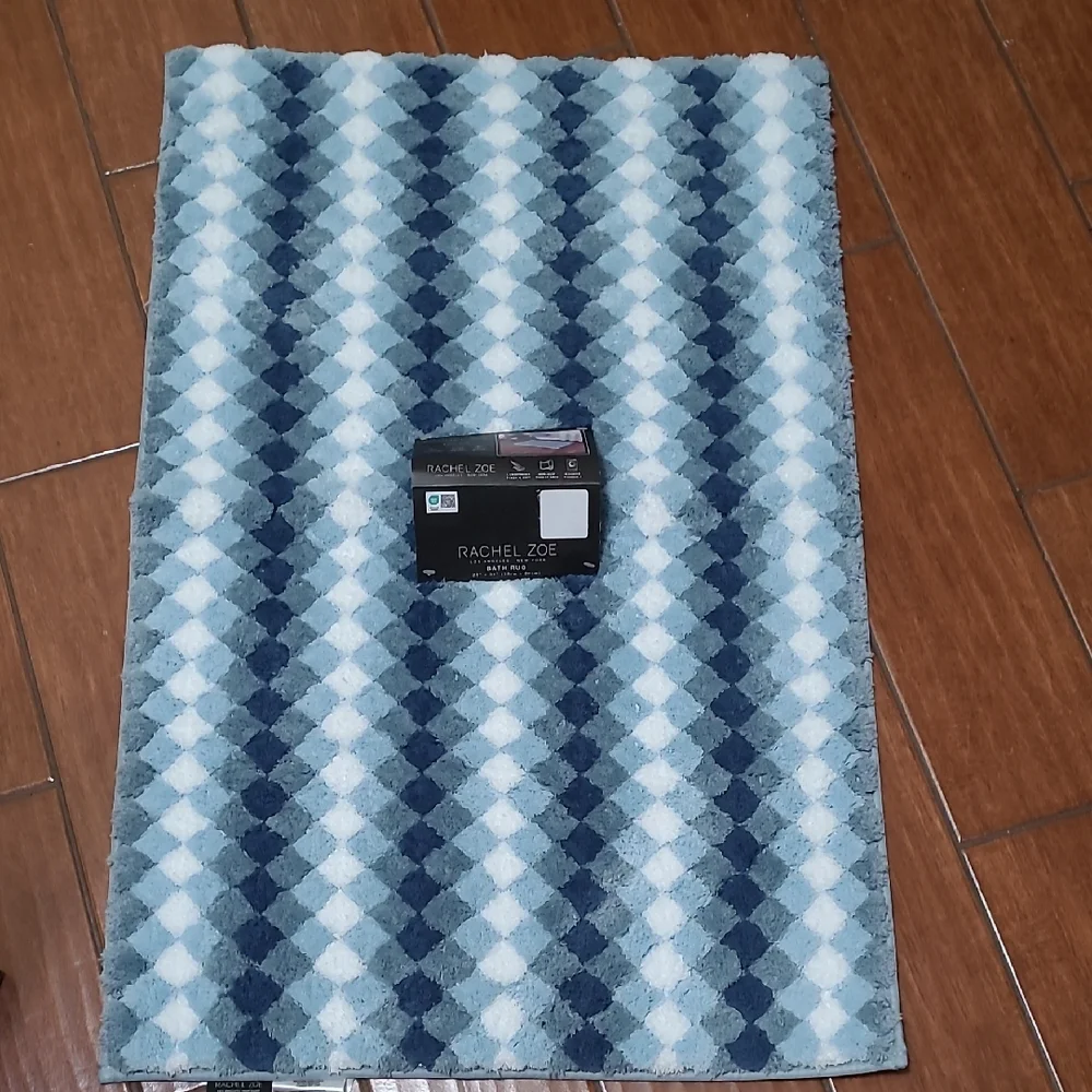 Rachel Zoe Geometric Bath Rug